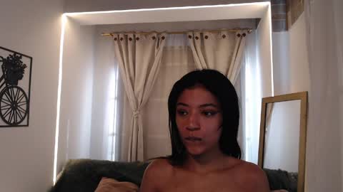 Scaelet Mia online show from 04/21/26, 07:50