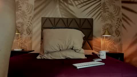 Scarleet online show from 02/10/26, 09:52