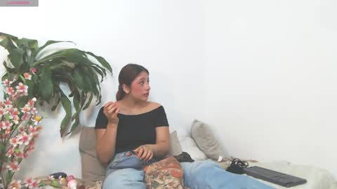 scarlet_100 online show from 04/07/26, 02:56