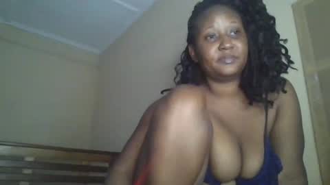 scarlet_25142359 online show from 10/17/25, 06:10