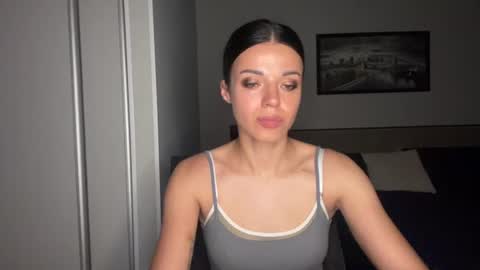 Snapshot of scarlet_daisy_ chatting on 07/01/26, 07:21 Sophie online show from 07/01/26, 07:21