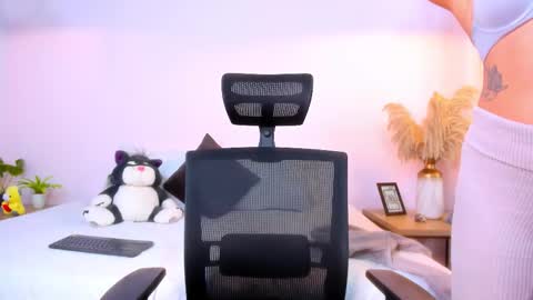 Maria online show from 02/21/26, 09:38