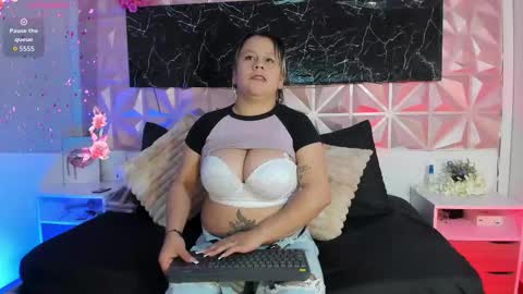 Scarlet  online show from 02/28/26, 01:01