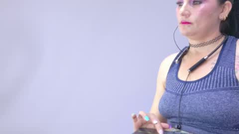 Snapshot of scarlet_hiit chatting on 06/04/26, 04:18 scarlet_hiit online show from 06/04/26, 04:18