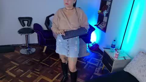 Snapshot of scarlet_hiit chatting on 07/01/26, 04:14 scarlet_hiit online show from 07/01/26, 04:14