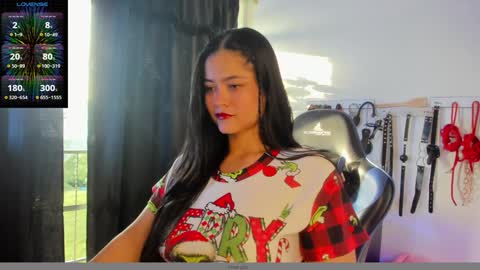 scarlet taylor kennedy online show from 01/18/25, 10:06