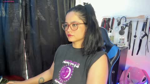 scarlet taylor kennedy online show from 01/24/25, 10:30