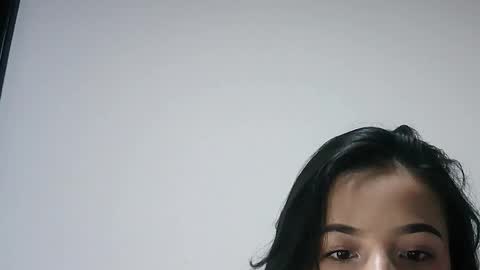 scarlet_muse18 online show from 11/26/25, 09:16