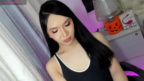 scarlet_sweet6969 online show from 11/02/25, 05:32