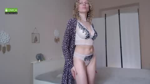 scarlet_sweety online show from 05/21/26, 02:24