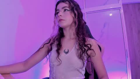 Scarlet online show from 03/31/26, 11:32