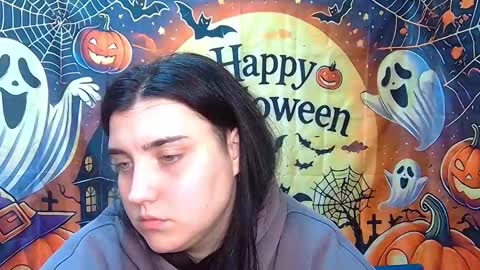 Snapshot of scarletcargo chatting on 10/28/25, 09:24 ScarletCargo online show from 10/28/25, 09:24