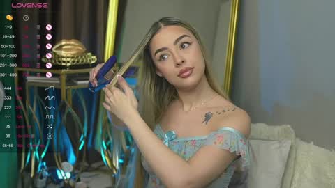 Scarlet online show from 01/30/25, 10:41