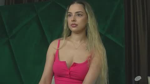 Scarlet online show from 09/30/25, 10:15