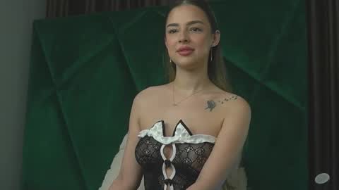 Scarlet online show from 10/25/25, 12:51