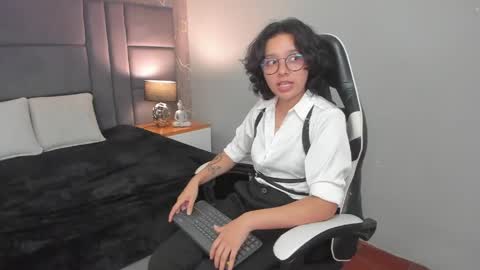 scarleth_blaze online show from 05/23/26, 03:56
