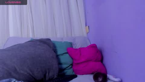 Snapshot of scarleth_blonde chatting on 01/06/25, 01:42 SCARLETH online show from 01/06/25, 01:42