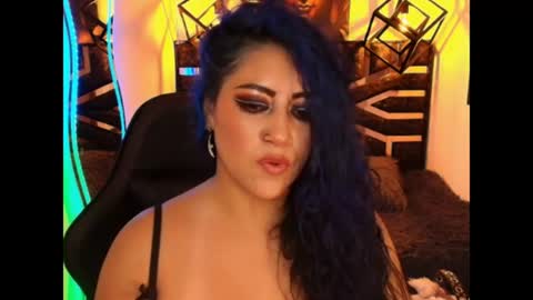 Snapshot of scarleth_bluee chatting on 07/20/26, 03:10 Scarleth online show from 07/20/26, 03:10