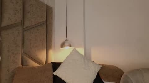 Snapshot of scarleth_lux_ chatting on 06/20/26, 04:37 Scarleth online show from 06/20/26, 04:37