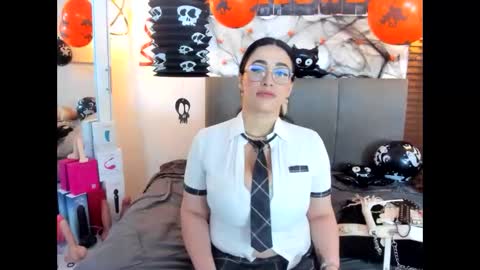 scarleth online show from 10/24/25, 11:17