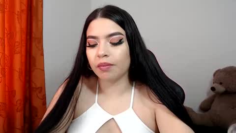 Scarlet online show from 02/19/26, 05:20