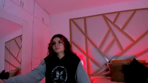 Scarlet online show from 12/09/24, 11:36