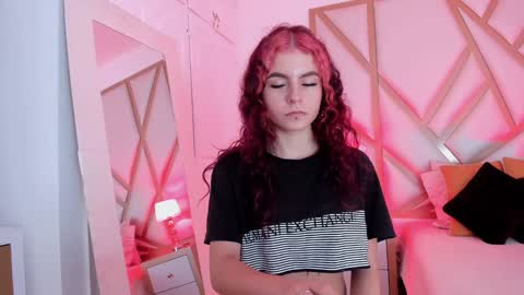 Scarlet online show from 01/11/25, 12:07