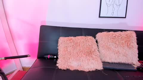 Scarlet online show from 01/22/25, 11:21