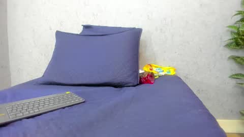 Scarlett 3 online show from 11/20/25, 03:07