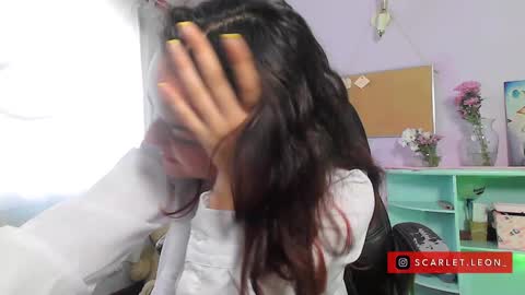 Snapshot of scarlett77_ chatting on 12/12/24, 07:26 Scarletland welcome online show from 12/12/24, 07:26