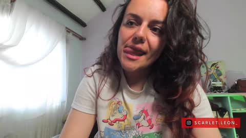 Snapshot of scarlett77_ chatting on 12/30/24, 05:02 Scarletland welcome online show from 12/30/24, 05:02