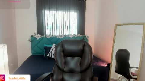 Snapshot of scarlett__cooper__ chatting on 06/09/26, 11:44 Scarlett online show from 06/09/26, 11:44