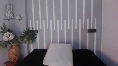 SCARLETT FOX  online show from 03/16/26, 11:36