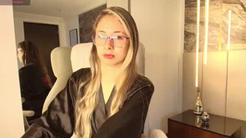 Scarlett  online show from 03/20/26, 11:59