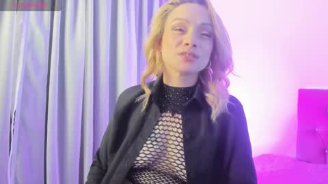 scarlett_blake11 online show from 09/30/25, 06:07