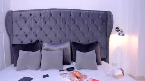    online show from 10/16/25, 09:49