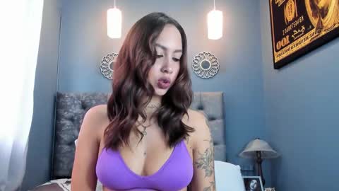 Scarlett online show from 10/13/25, 05:02