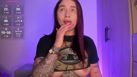 SCARLETT COLLINS online show from 02/14/26, 05:48