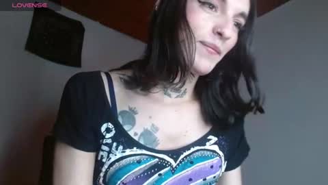 scarlet online show from 06/25/26, 10:31
