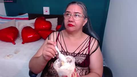 Scarlett  online show from 02/15/25, 11:58