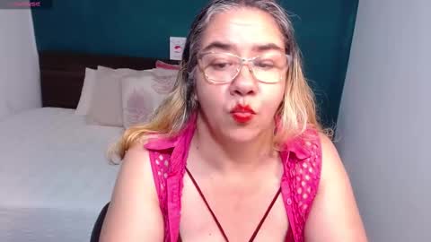 Scarlett  online show from 02/25/25, 01:30
