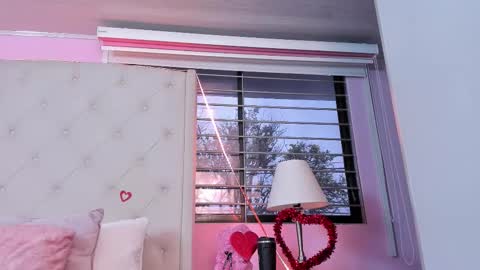 scarlett_leblanc_ online show from 02/12/26, 12:11