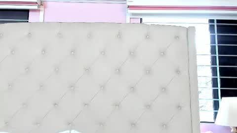Snapshot of scarlett_leblanc_ chatting on 07/23/26, 11:52 scarlett_leblanc_ online show from 07/23/26, 11:52