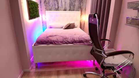 Scarlett online show from 01/23/25, 02:50