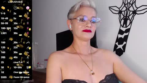 Scarlett online show from 02/06/25, 10:43