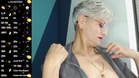 Scarlett online show from 02/25/25, 11:44