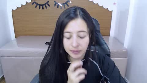 scarlett_percy_t online show from 01/18/26, 12:42