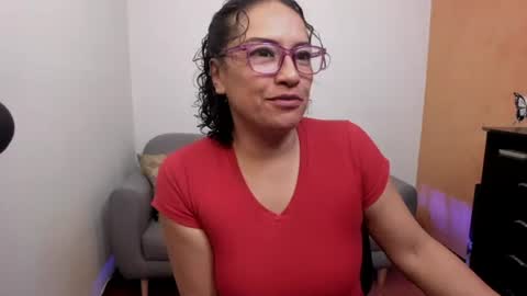 Snapshot of scarlett_sax chatting on 07/26/26, 12:41 Scarlett sax online show from 07/26/26, 12:41