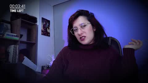 Snapshot of scarlett_sen chatting on 07/24/26, 03:10 Mistress Scarlett online show from 07/24/26, 03:10