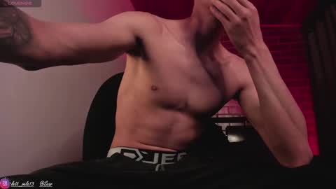 Snapshot of scarlett_v3la chatting on 10/21/25, 02:56 Scarlett  online show from 10/21/25, 02:56